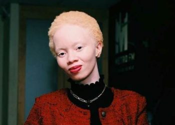Thando Hopa