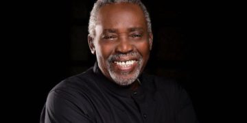 Olu Jacobs