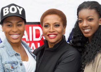 Charmaine Lewis and her mother, Jennifer Lewisr